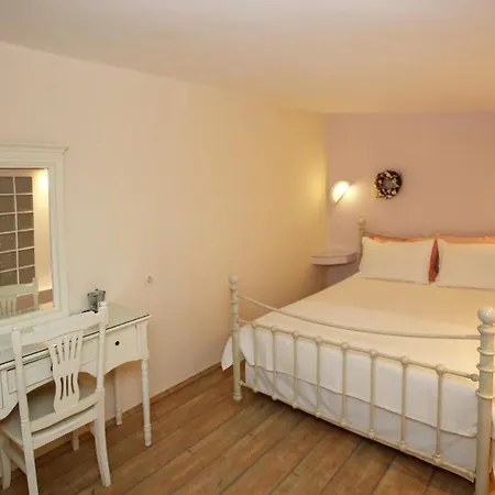 Hotel apartamentowy 9 Muses 3*