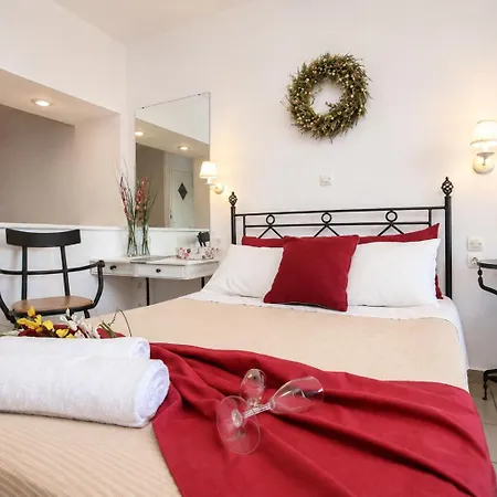 Aparthotel 9 Muses Lamira