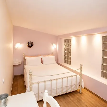 Aparthotel 9 Muses