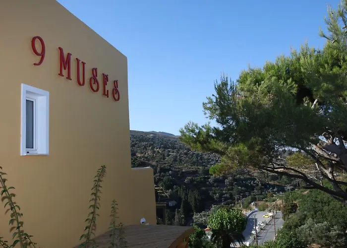 9 Muses Aparthotel 3*