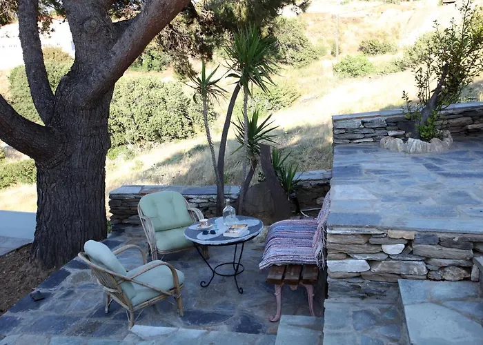 9 Muses Aparthotel 3*