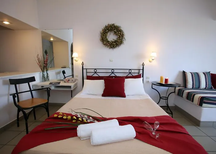 Aparthotel 9 Muses Lamira